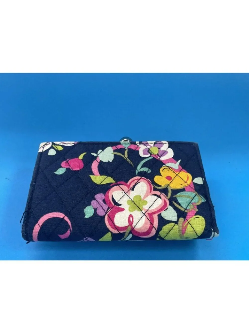 Vintage Vera Bradley Women’s Floral Small Hope Ribbons Kisslock Compact Wallet - Picture 6 of 14